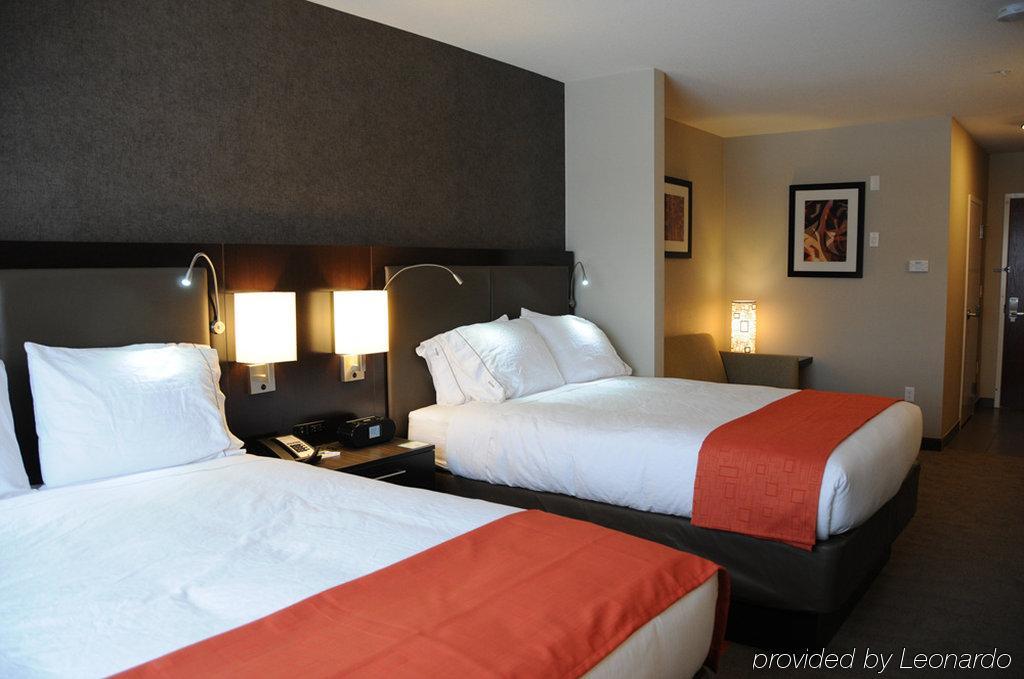 Chateau Inn & Suites Bonnyville Eksteriør billede